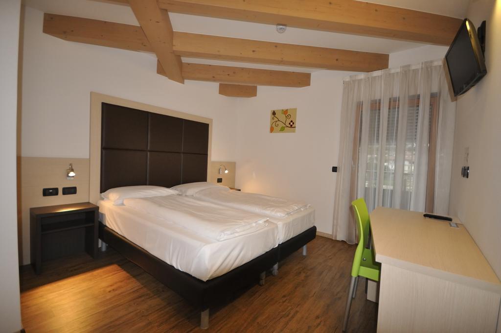 Villa Cameras Room And Breakfast Mori Ngoại thất bức ảnh