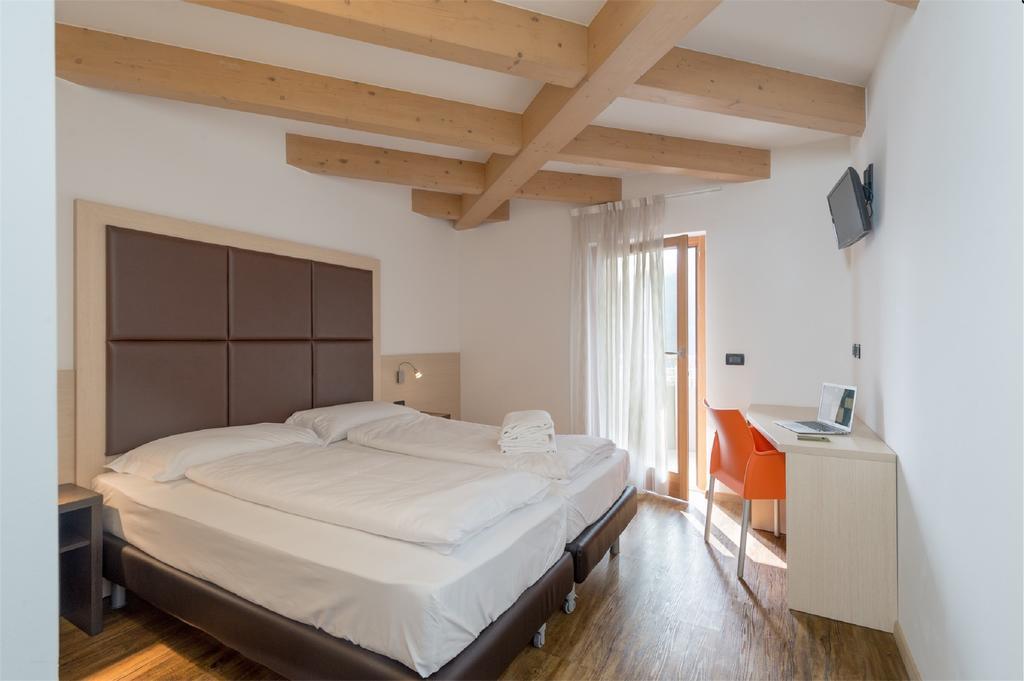 Villa Cameras Room And Breakfast Mori Ngoại thất bức ảnh