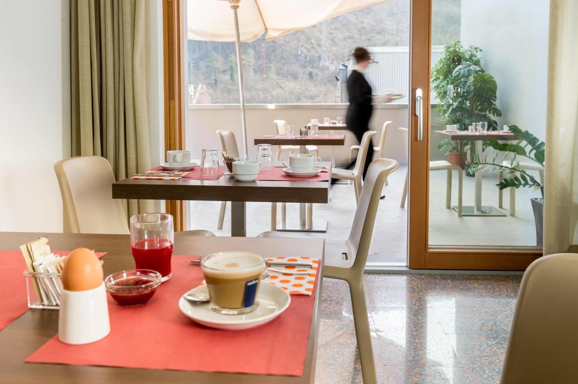 Villa Cameras Room And Breakfast Mori Ngoại thất bức ảnh