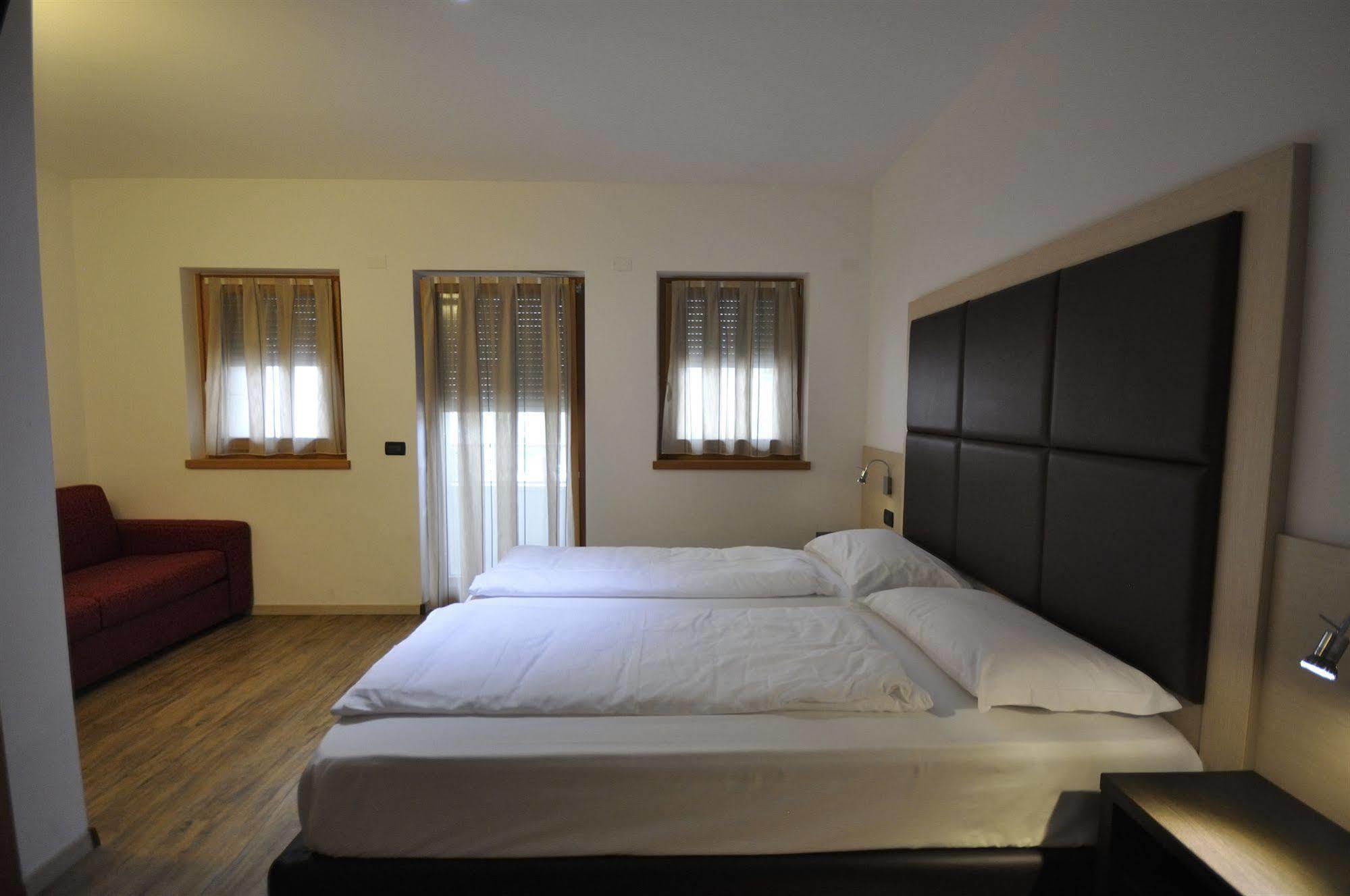 Villa Cameras Room And Breakfast Mori Ngoại thất bức ảnh