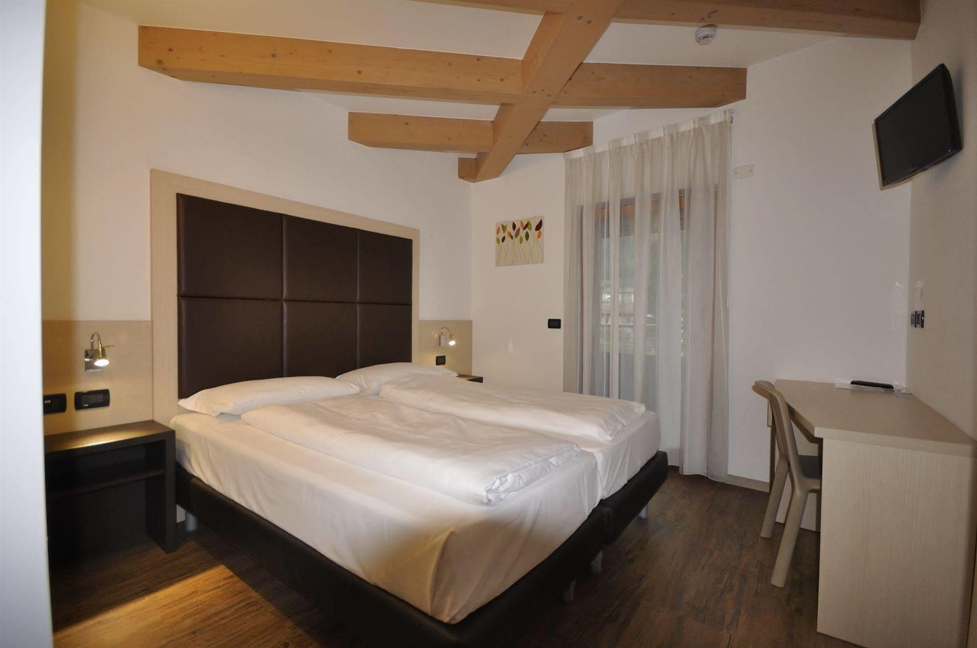 Villa Cameras Room And Breakfast Mori Ngoại thất bức ảnh
